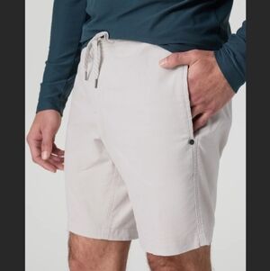 Vuori • Optimist Corduroy Chino Shorts in Oatmeal Men's Size Large